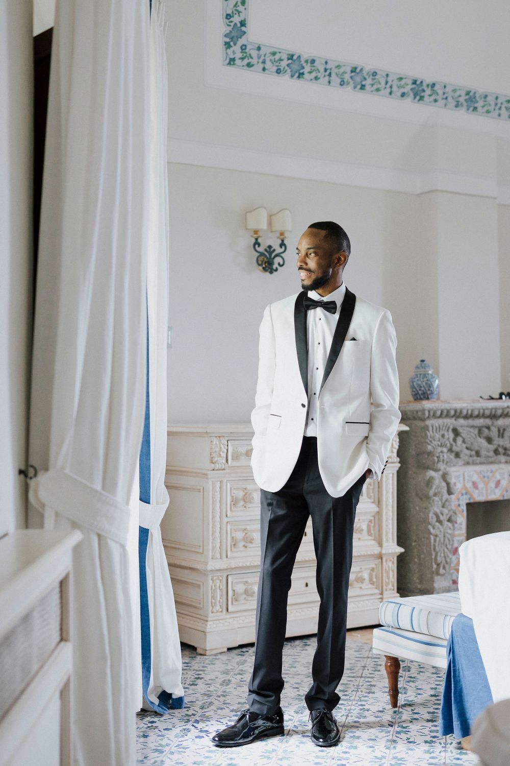 Intimate destination wedding celebration captured in Italy