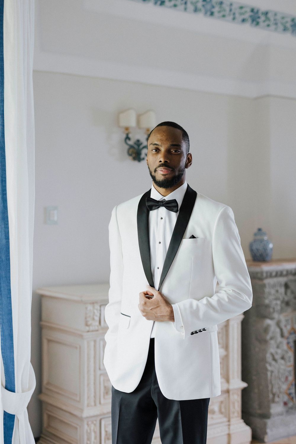 Intimate destination wedding celebration captured in Italy