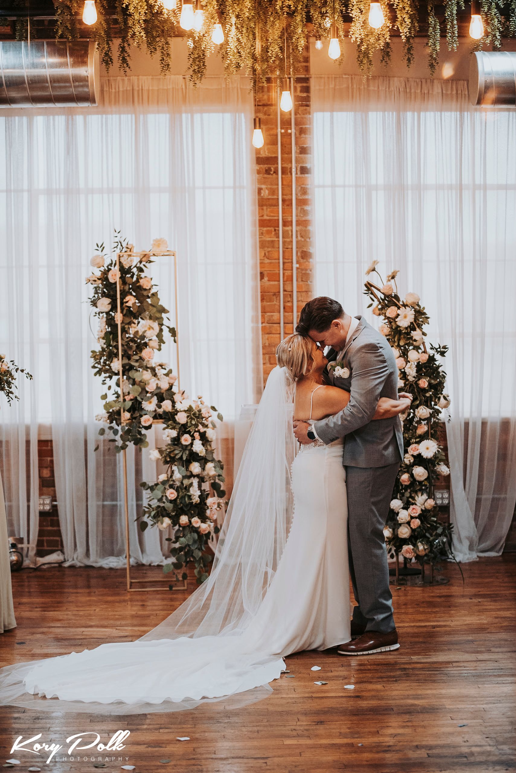 Des Moines couple at The Loft DSM, des moines wedding photographer, urbandale wedding photographer, Iowa wedding photographer