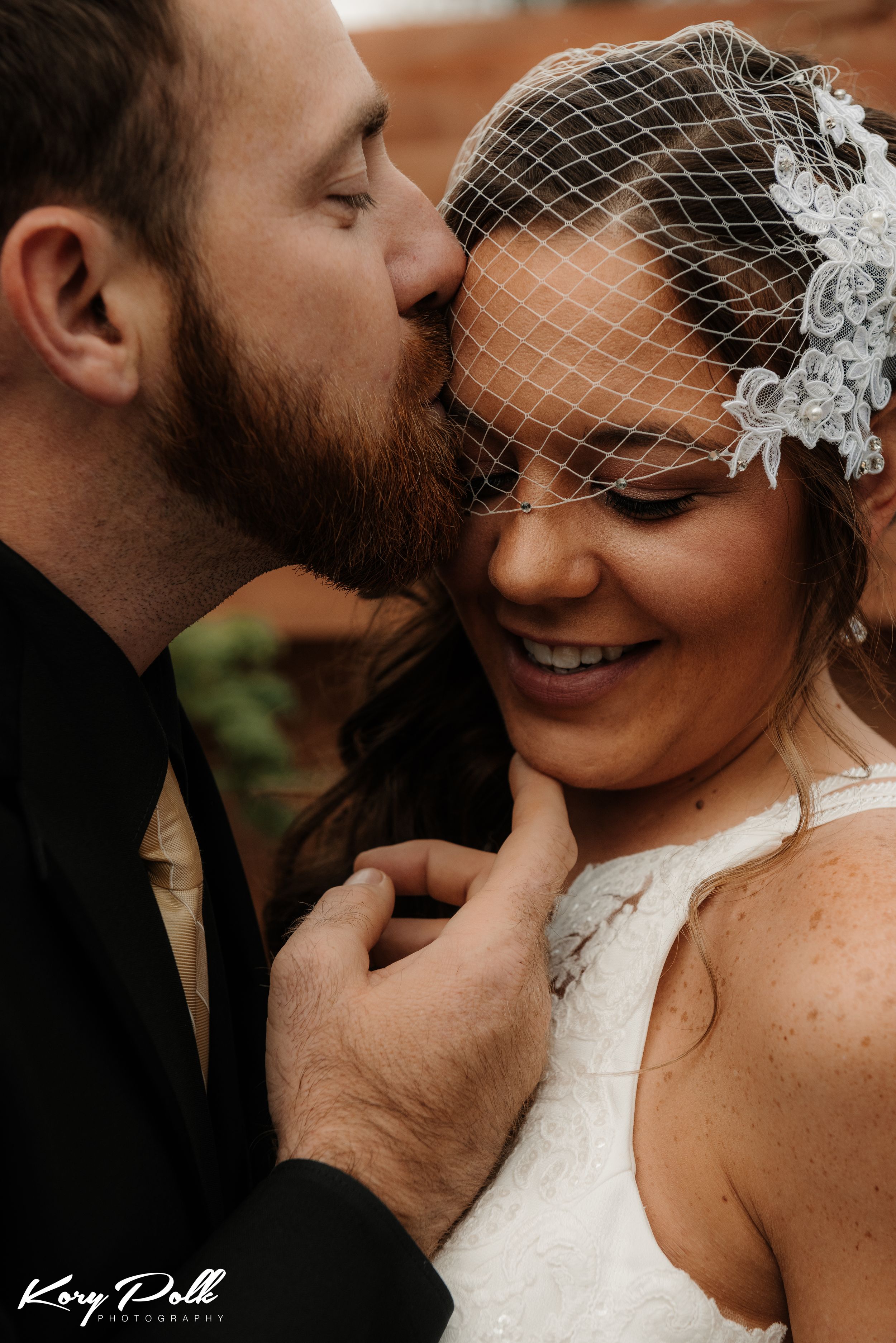 moody wedding photo iowa couple at harpors vineyard, des moines wedding photographer, Iowa wedding photographer