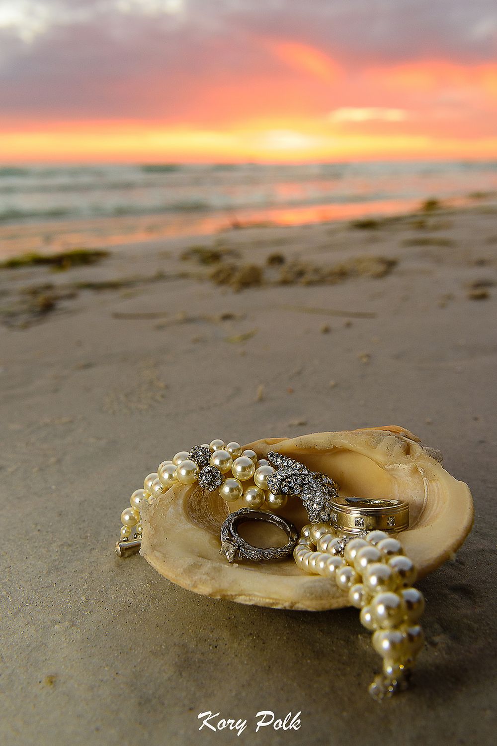creative beach ring detail shot, Iowa wedding photographer, des moines wedding photographer,