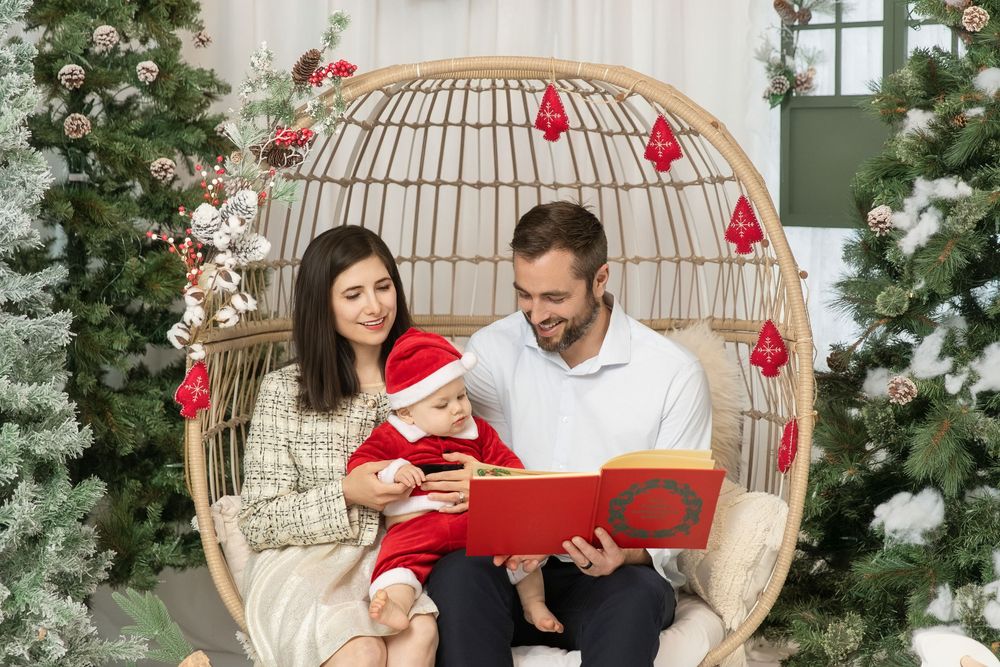 seattle Christmas mini session
Seattle Christmas family photos
Family photographer recommendation