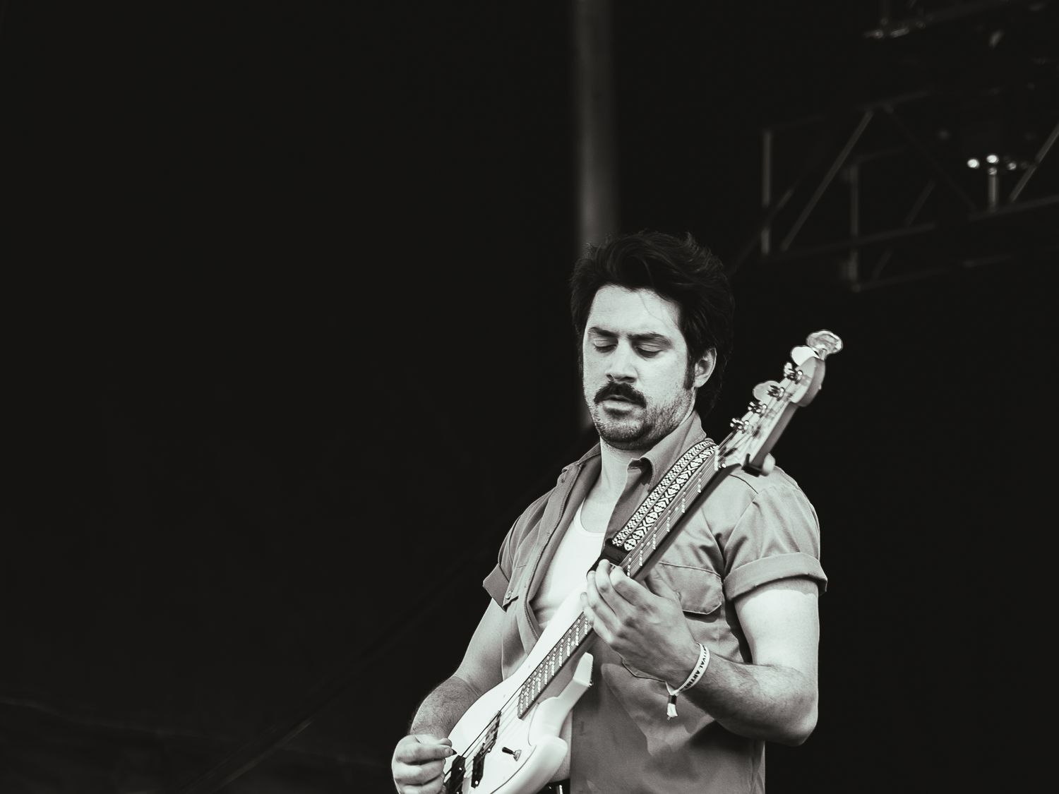 mo lowda at green river festival in greenfield ma