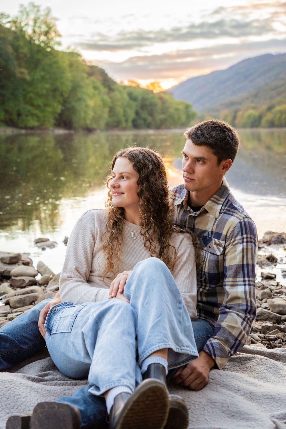 photography, photographer, central pa photography, pennsylvania, couple session, engagement, wedding, branding, seniors, families, portraits