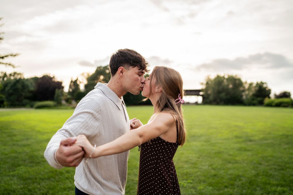 photography, photographer, central pa photography, pennsylvania, couple session, engagement, wedding, branding, seniors, families, portraits