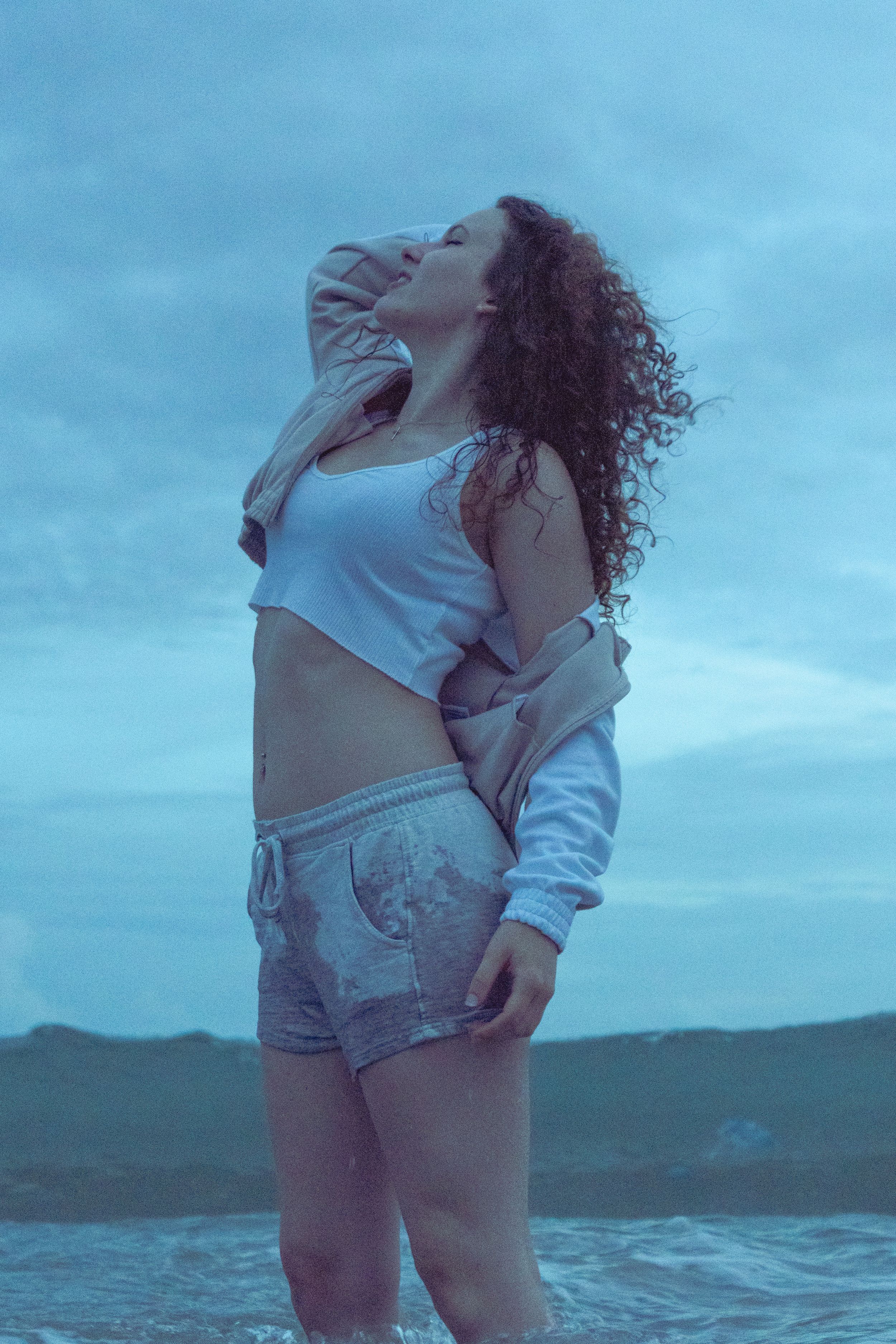Model IG: @_catlogan_