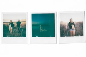 Dreamy maternity portrait session Lake Arrowhead TX, earthy feminine storytelling.