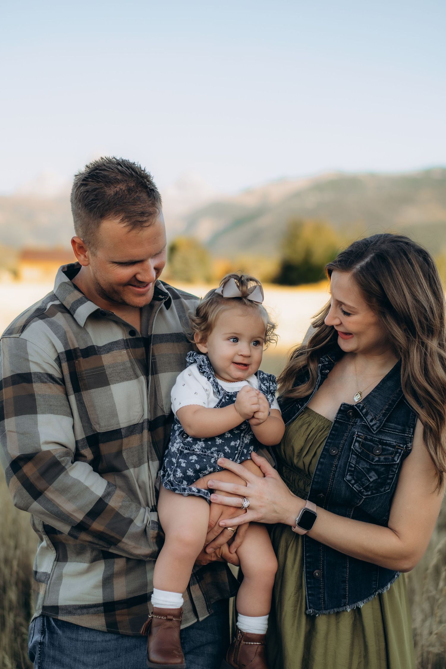 love story photographer in Jackson wy