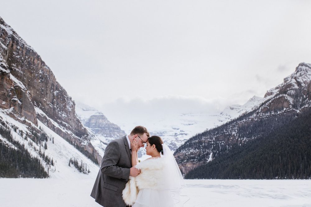 Lake Louise winter wedding