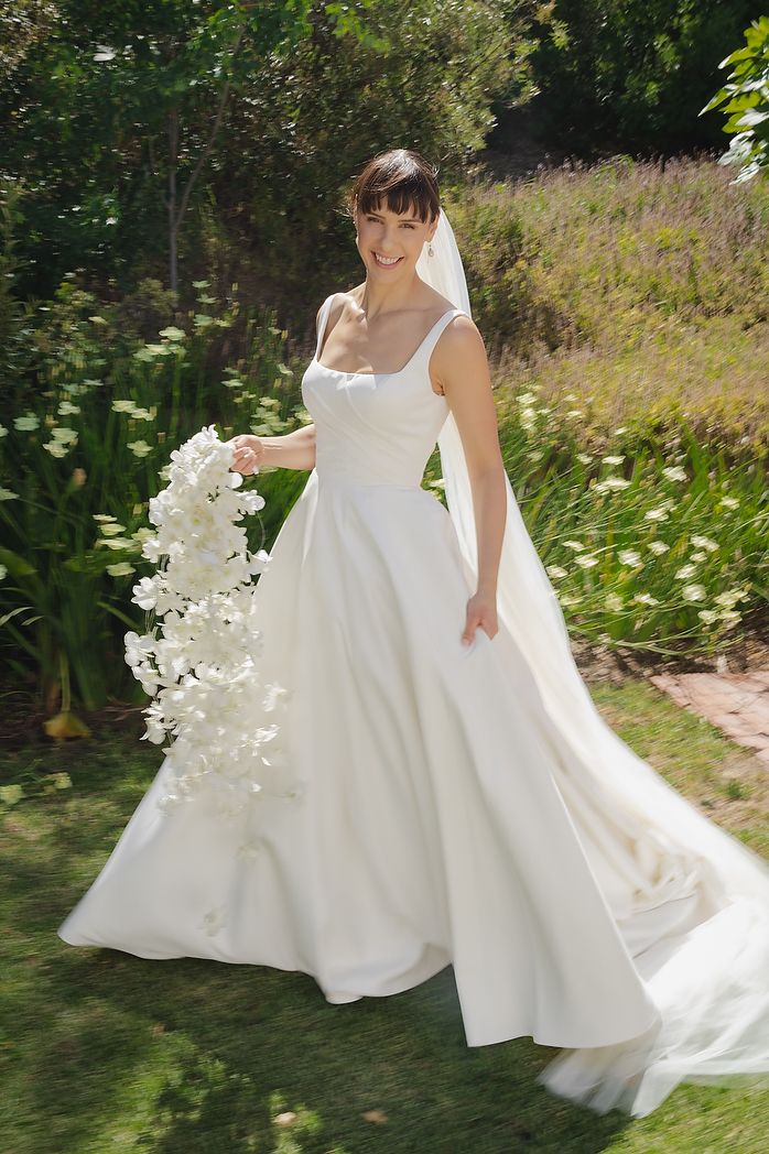 Bride’s Justina Alexander gown in natural light.