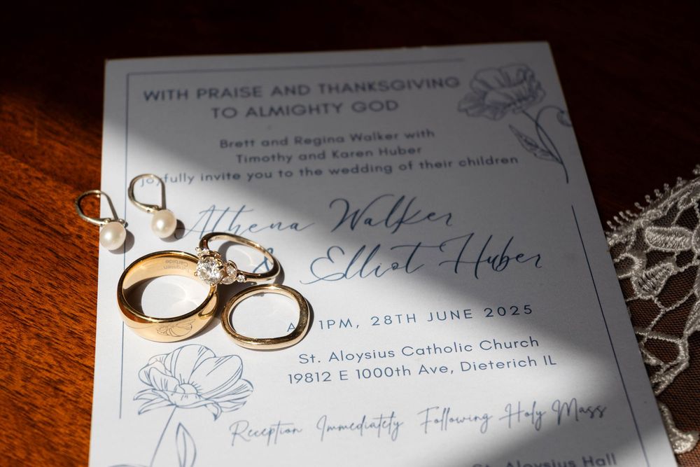 wedding photographer, St. Charles, Illinois, Edwardsville, St. Louis, Catholic Church, Sacrament, rings and detail shots,