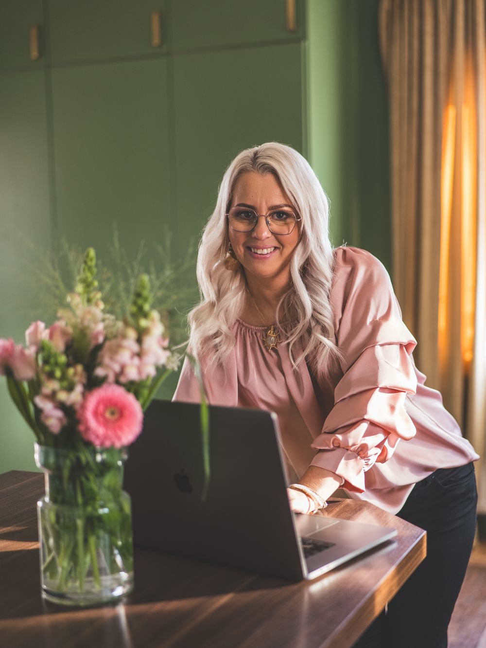 brandingfoto, branding fotografering, brandingfotografering, företagsporträtt, företagsfoto,