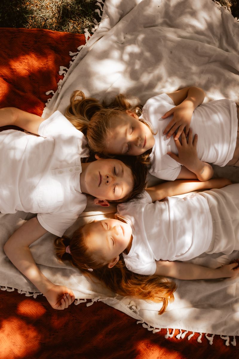 Séance photo famille lifestyle en Bretagne