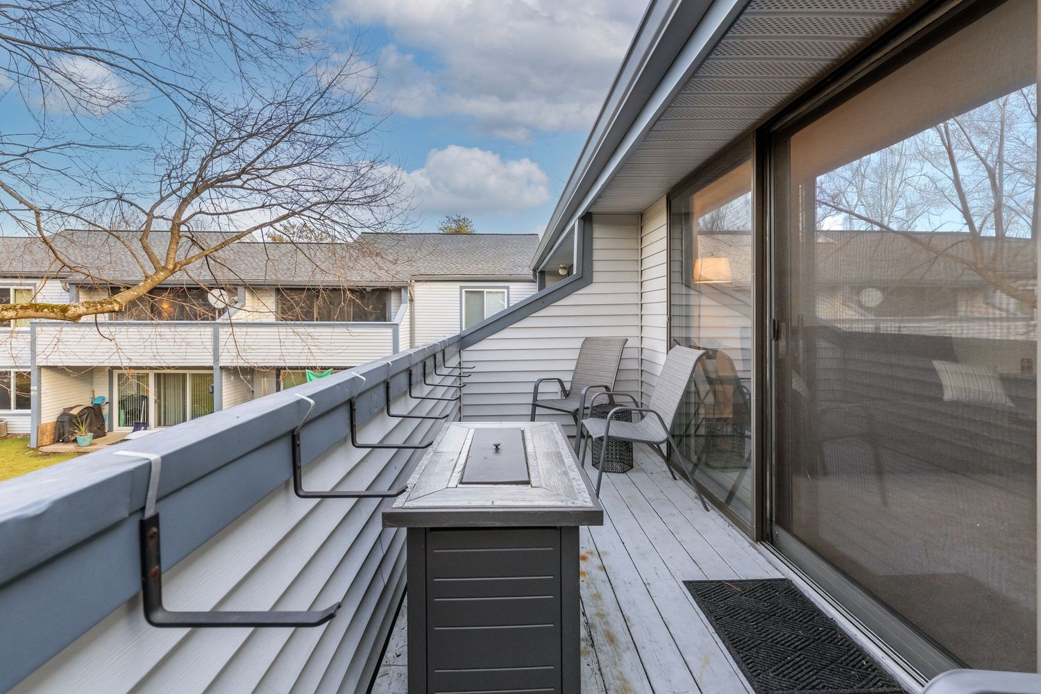 Beautiful patio to enjoy nature in a great area of South Windsor, Connecticut.