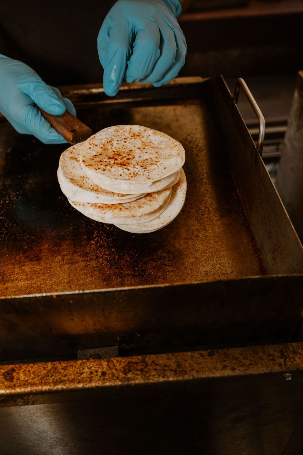Preparing tacos