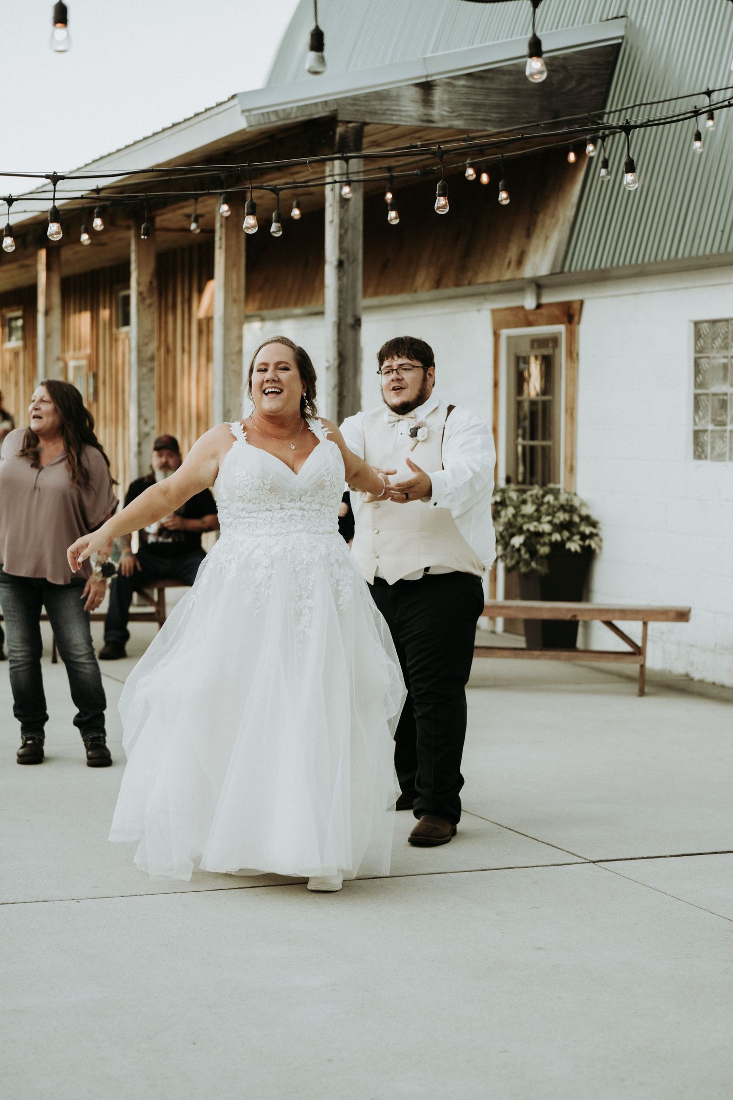 Wedding day dance vibes at Stone Hill wedding venue in Eagle Bend MN.