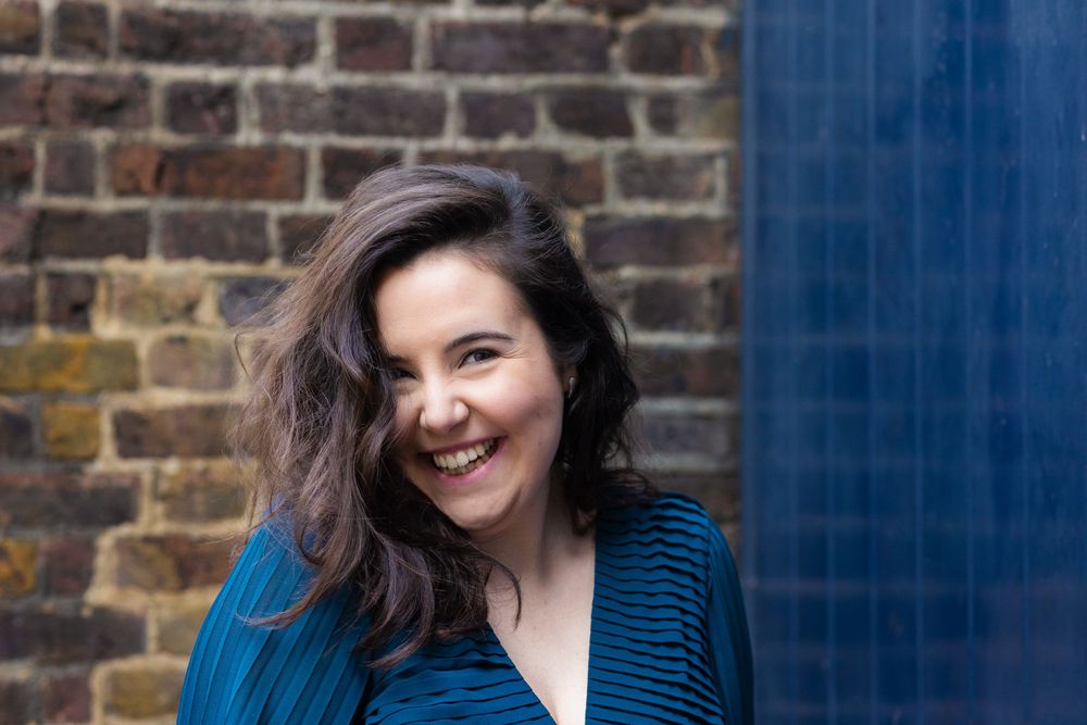 Ellen Pearson, Mezzo Soprano