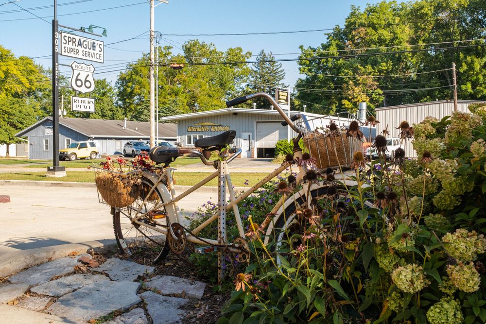 Sprague's Super Service in Bloomington/Normal, IL on Route 66. September 4, 2026. Photo: David Manning.