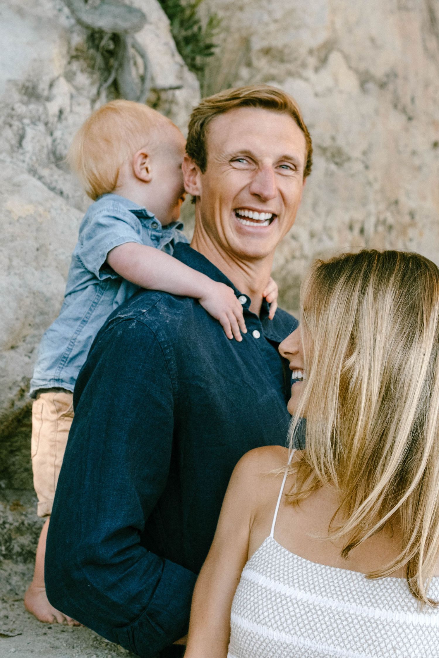 Hahei family photography, a relaxed extended family session