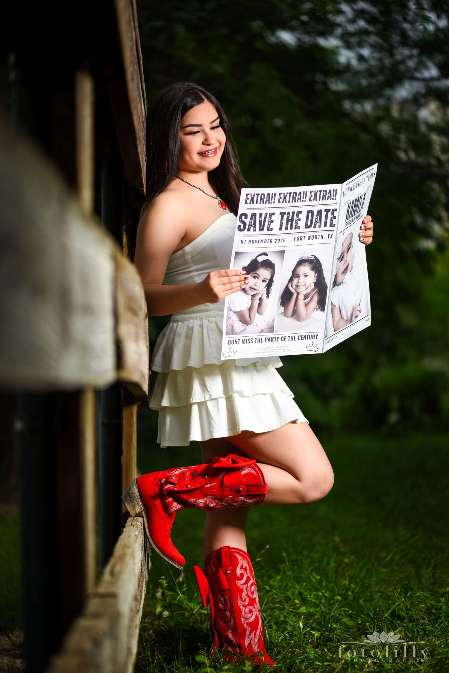 DIY Quinceañera Save the Date photo ideas at Dallas parks featuring elegant Quince photography with natural outdoor portrait locations
