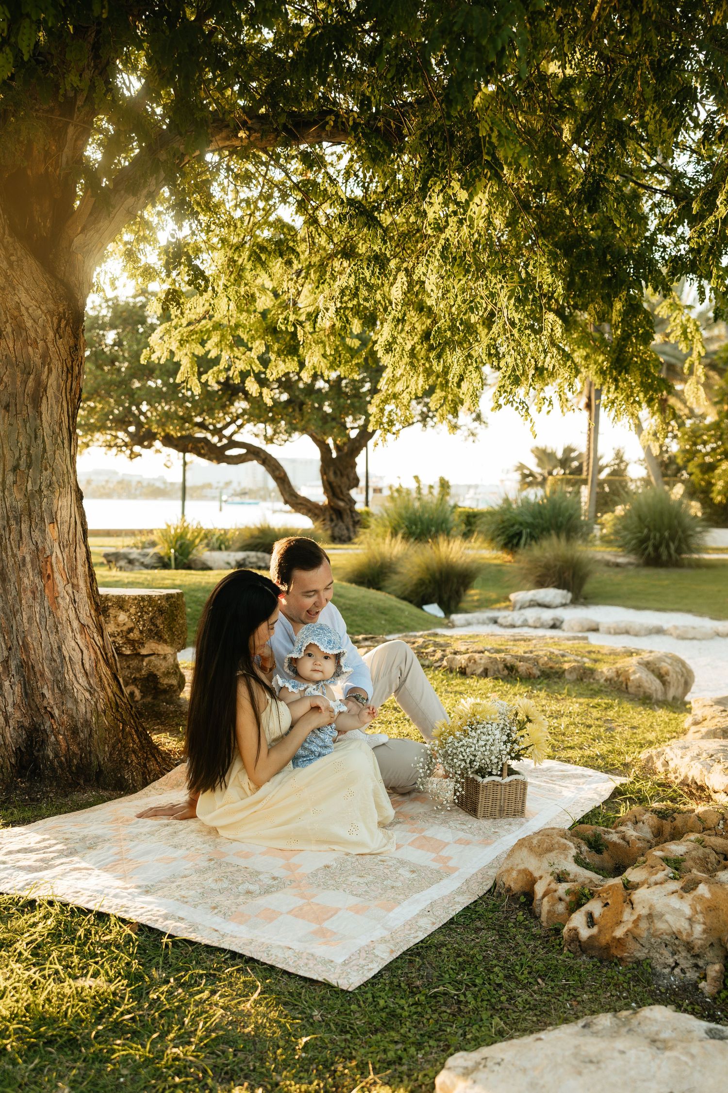 Natural family photos with greenery, golden light, and a toddler. Jacksonville Family Photographer - Lindsay McDow Photography