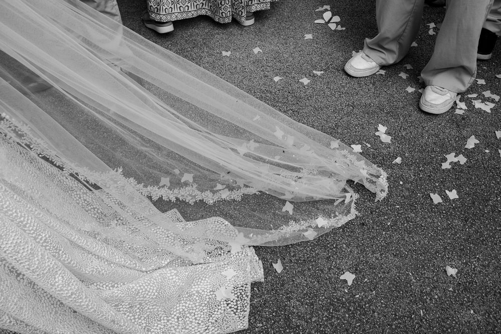 Photographe et vidéaste de mariage documentaire numérique et argentique, sud de la France, entre Gard, Hérault, Drôme, Vaucluse et Aveyron.
