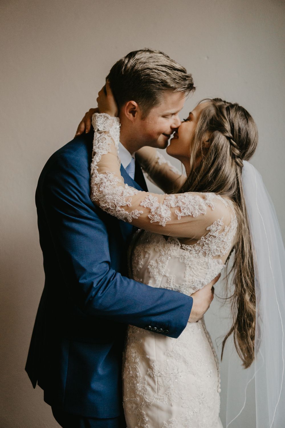 Bride and groom first look, East Tennessee wedding