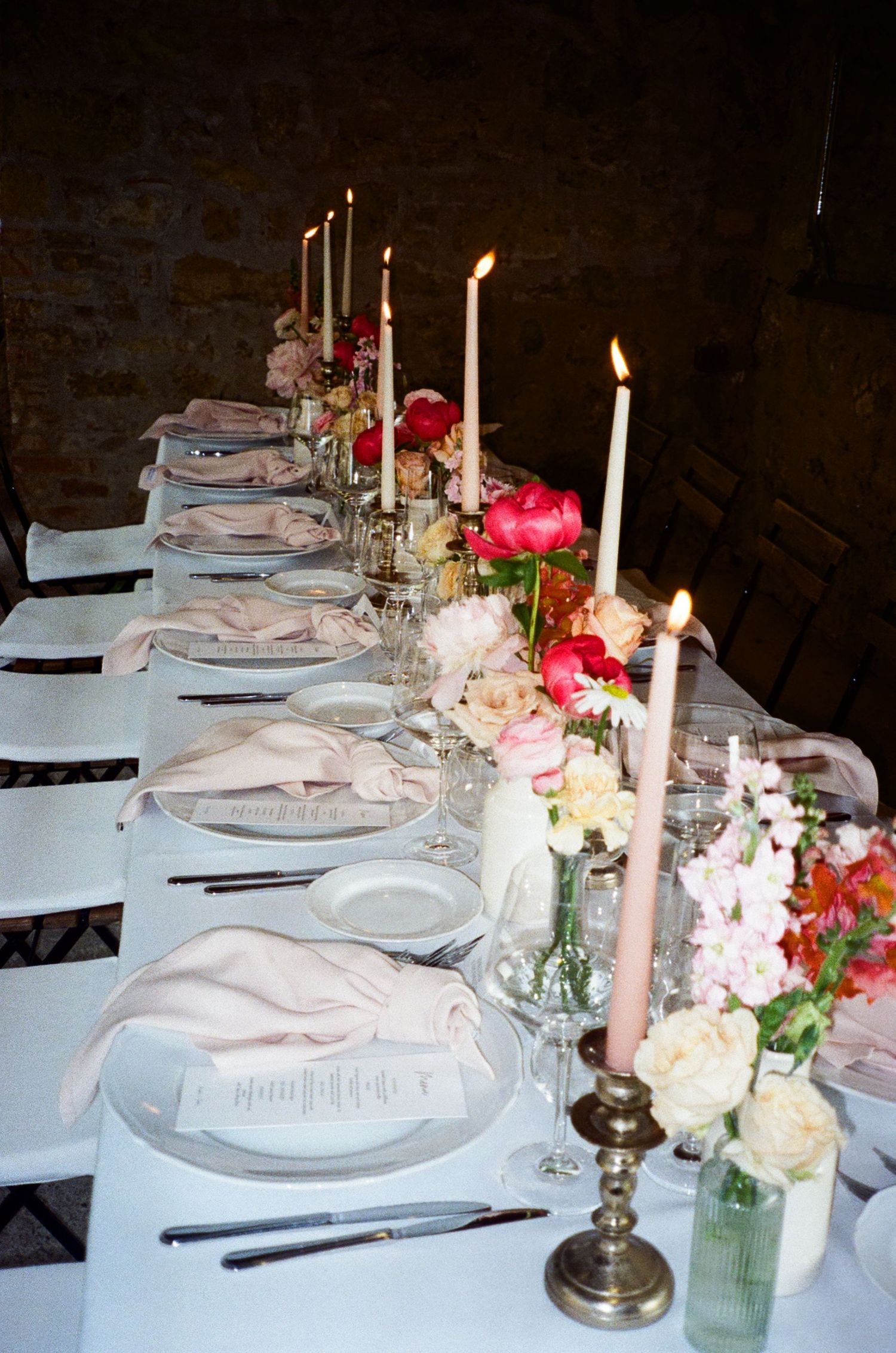 FILM Wedding photographer Italy. 
Luxury destination wedding photography in Tuscany Amalfi Coast, Lake Como. 
Emotional wedding photos