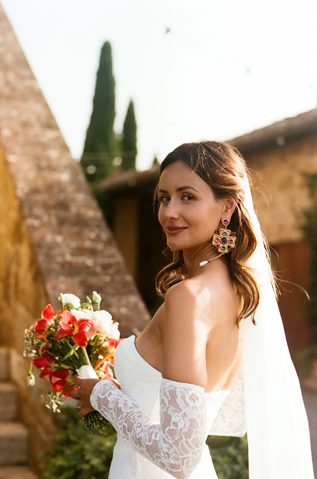 Wedding photographer Italy. 
Luxury destination wedding photography in Tuscany Amalfi Coast, Lake Como. 
Emotional wedding photos