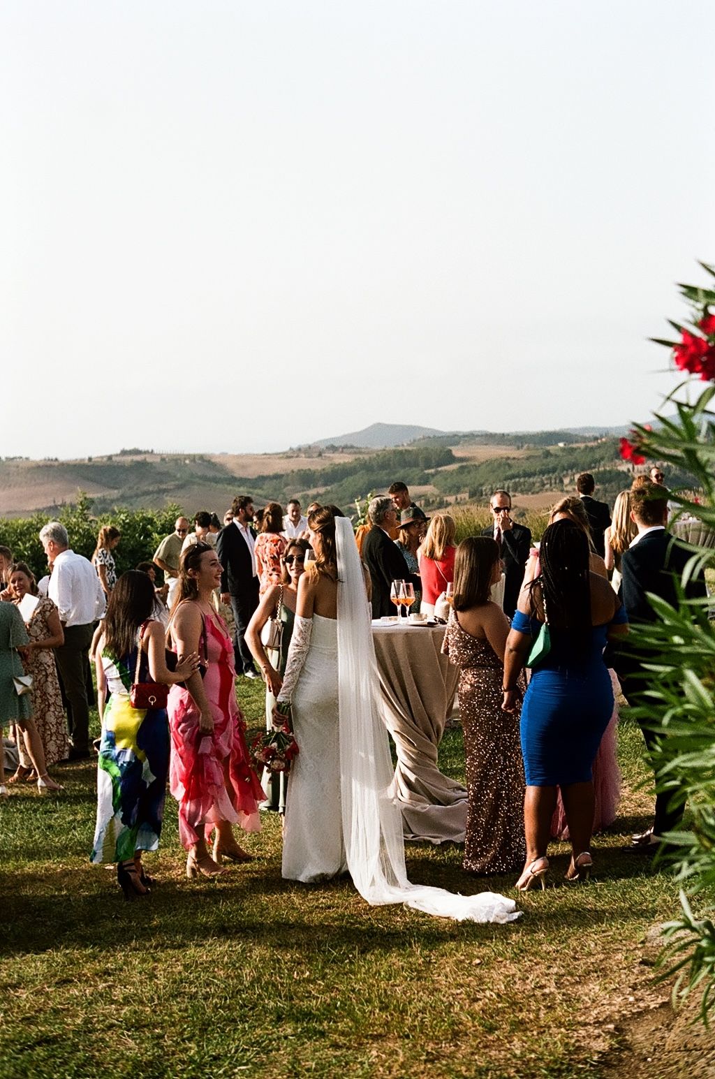 Wedding photographer Italy. 
Luxury destination wedding photography in Tuscany Amalfi Coast, Lake Como. 
Emotional wedding photos