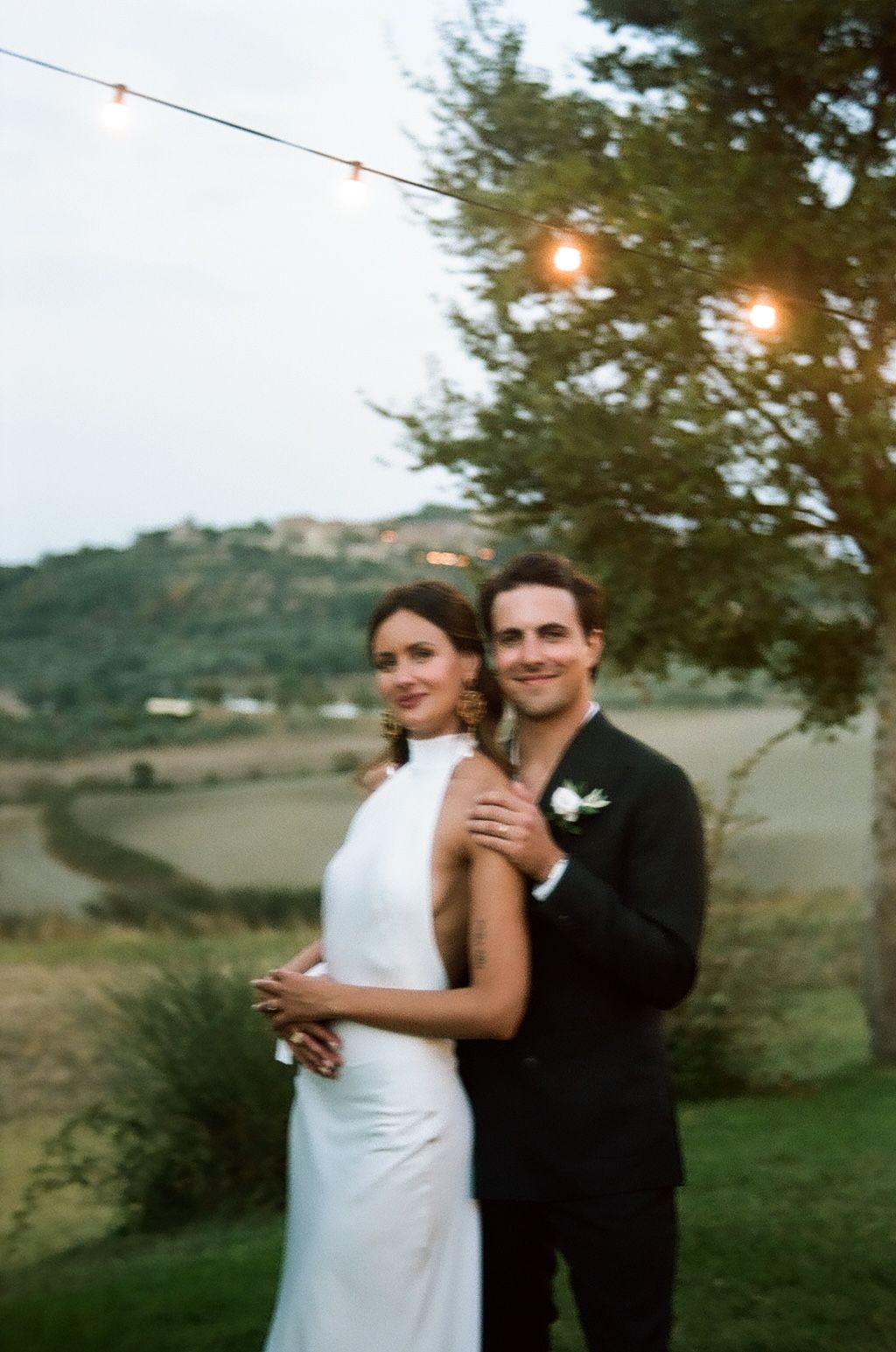 Wedding photographer Italy. 
Luxury destination wedding photography in Tuscany Amalfi Coast, Lake Como. 
Emotional wedding photos