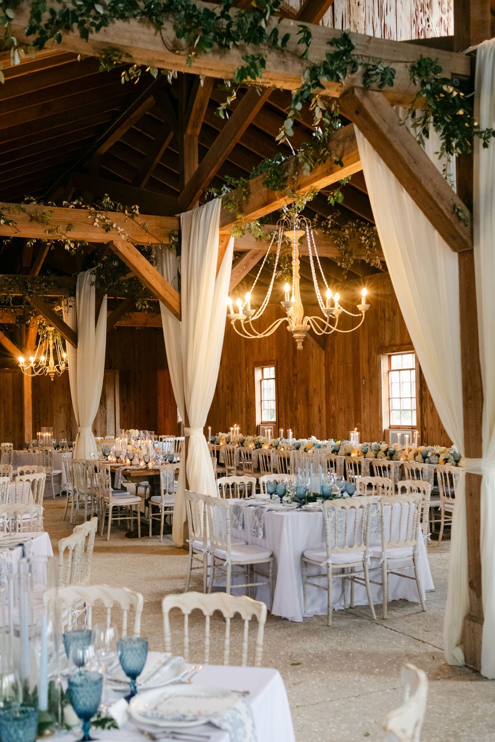 Boone Hall indoor wedding Venue in Charleston, SC perfect an indoor Charleston wedding. Charleston wedding photographers.