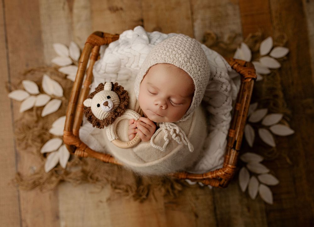 Bailey’s Photography | Southern Ohio Baby Photographer | Newborn Boy Photos with Name Blanket & Rattle | Wheelersburg Family
