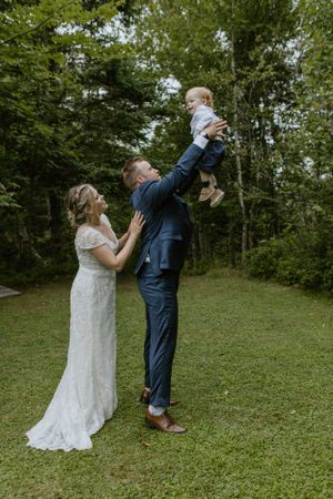 Owl and Otter, Nova Scotia, Lawrencetown, Halifax Photographer, Intimate Outdoor Wedding, Rain Wedding,  Belleville Wedding Photographer