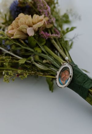 Owl and Otter, Nova Scotia, Lawrencetown, Halifax Photographer, Intimate Outdoor Wedding, Rain Wedding,  Belleville Wedding Photographer