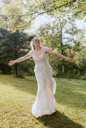 Owl and Otter, Nova Scotia, Lawrencetown, Halifax Photographer, Intimate Outdoor Wedding, Candid Photography, Belleville Photographer