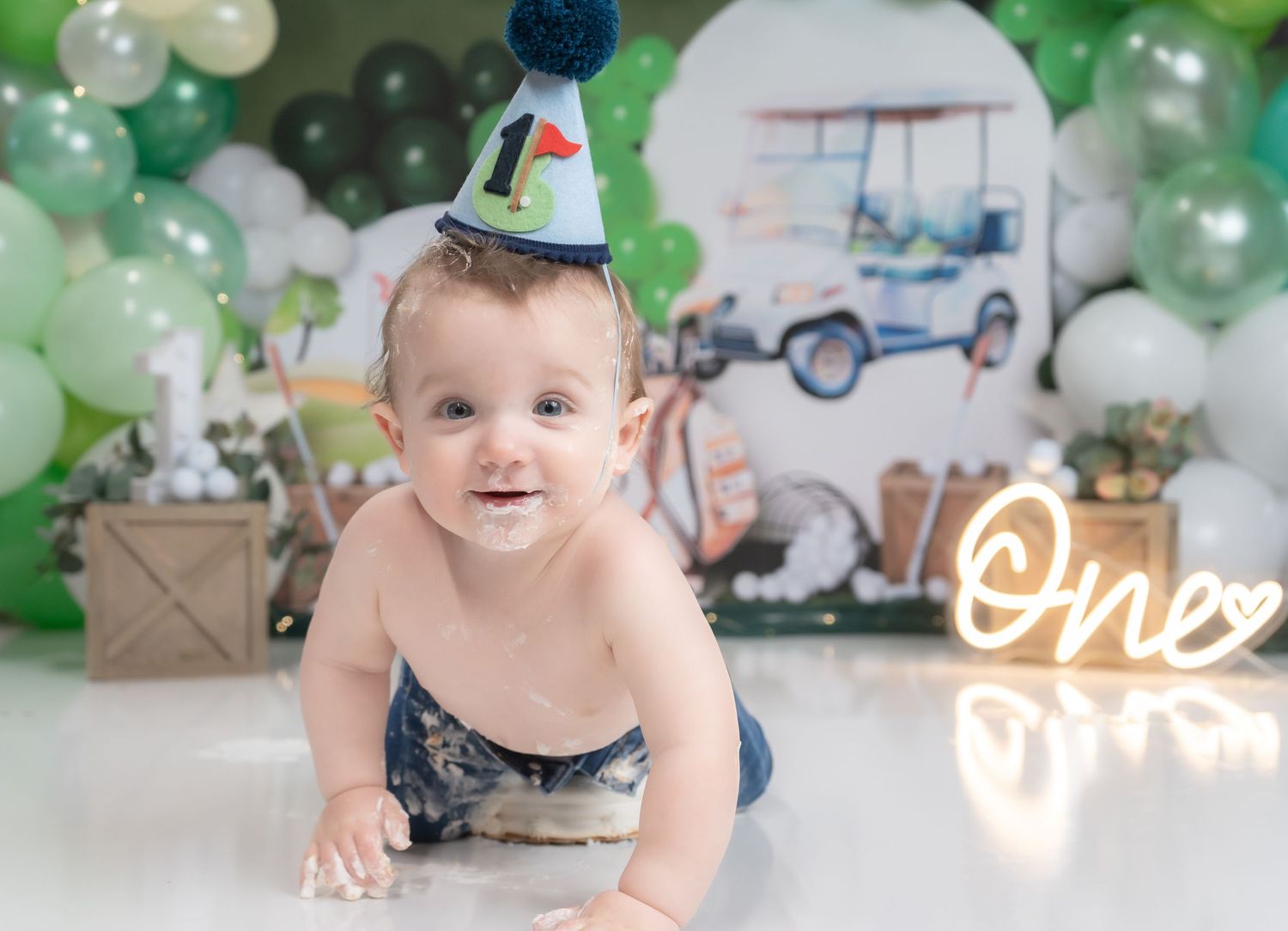 First birthday cake smash sessions