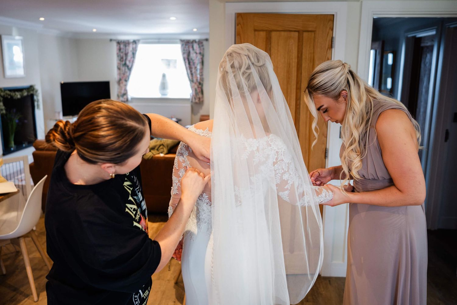 Bride getting ready for a wedding at reach court farm