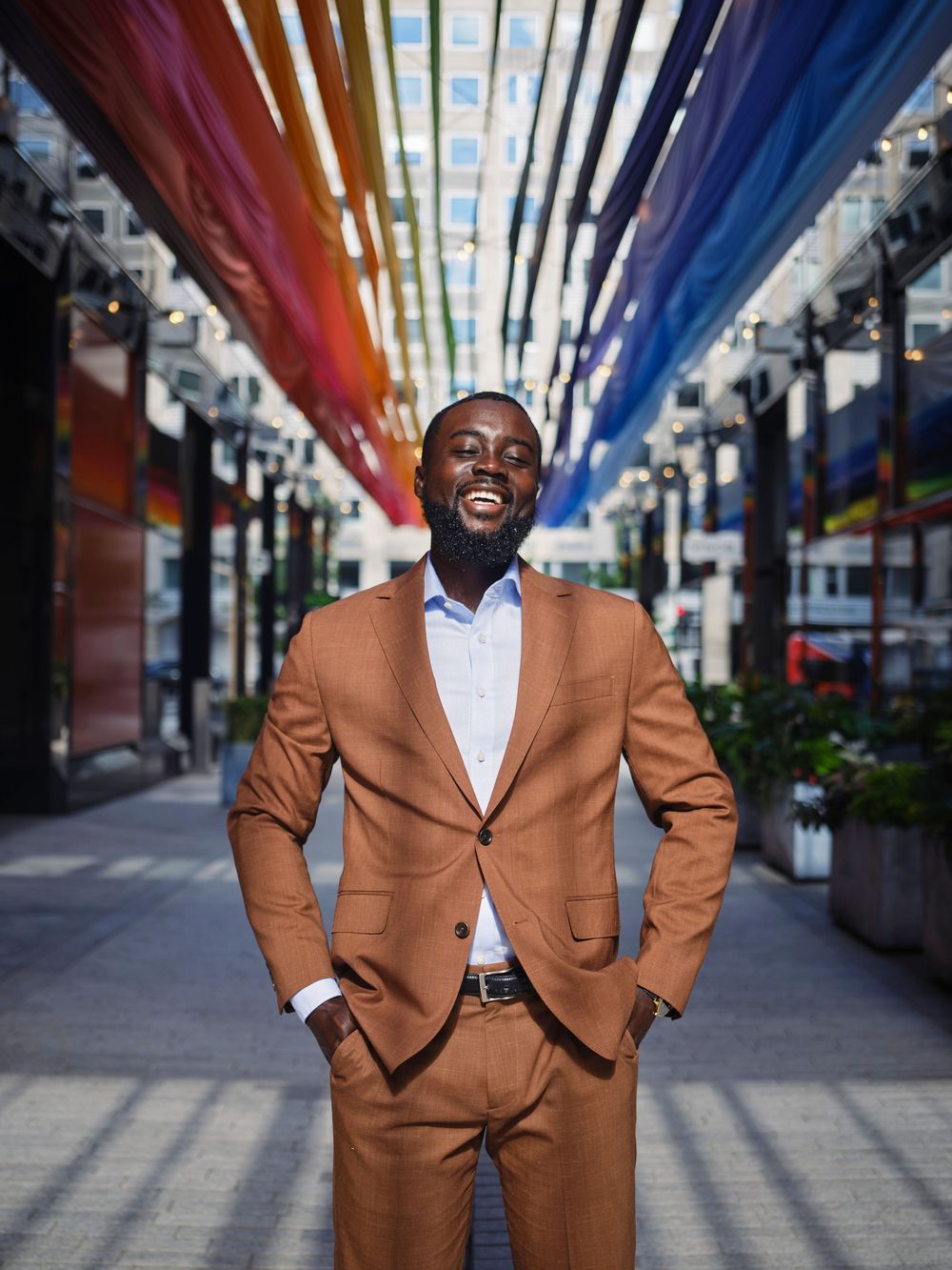 Modern dating headshot in Logan Circle in DC
