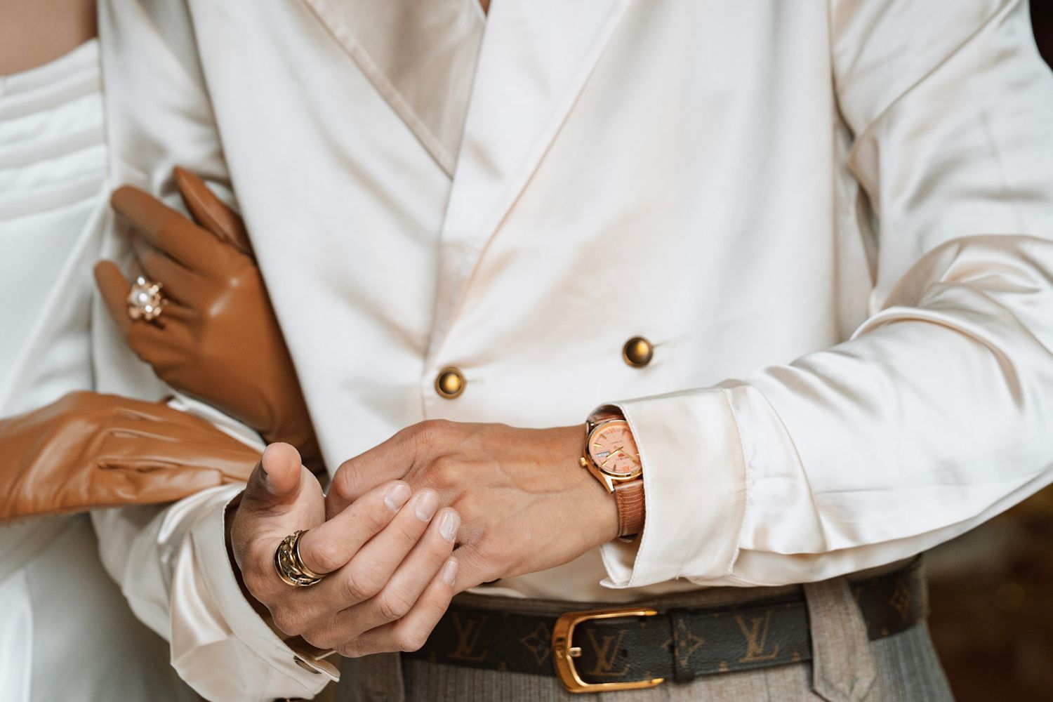detail oriented photographer for your colorado elopement. Elegant and intimate elopement photos colorado