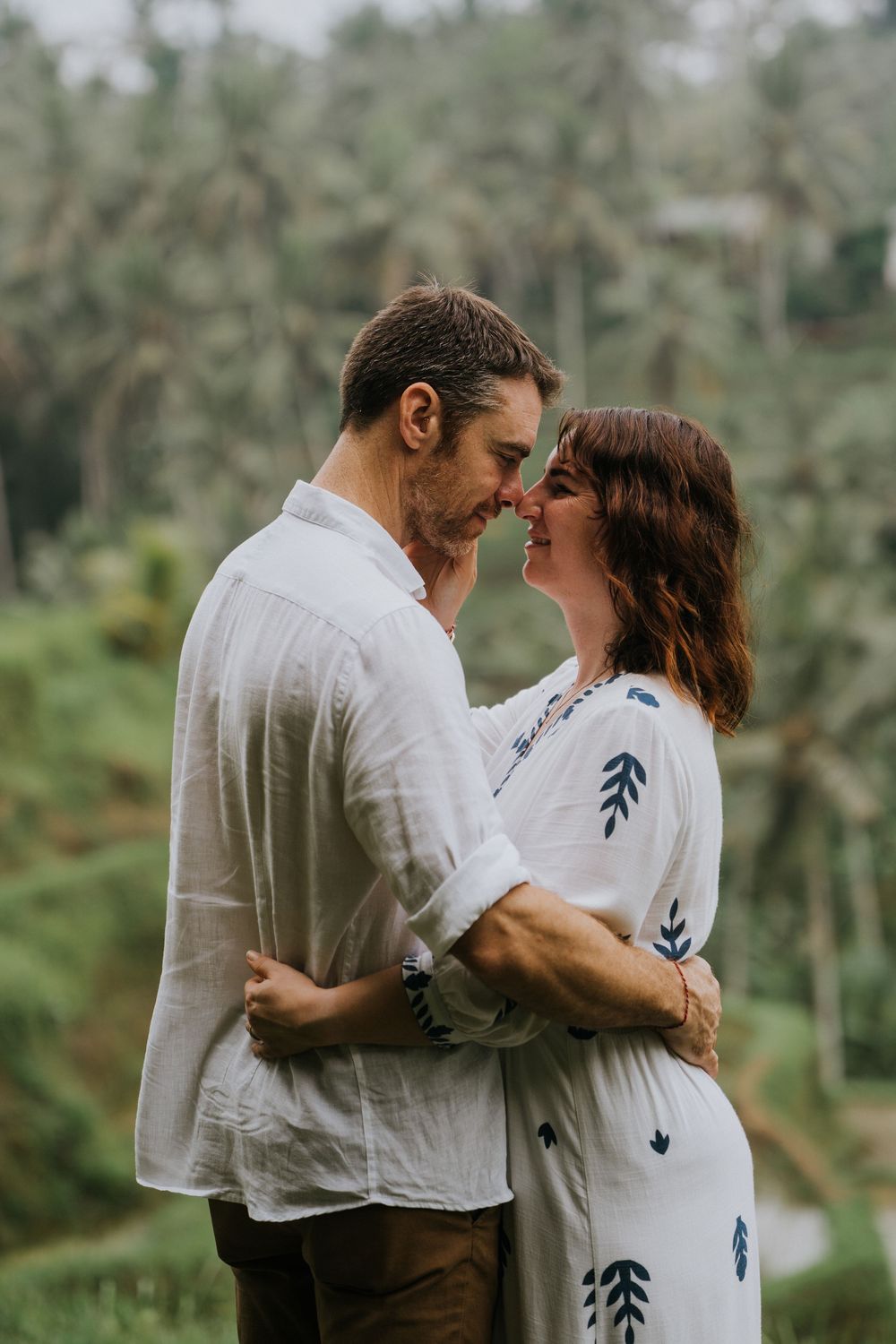 Romantic couple photography session at Ceking Rice Terrace Tegallalang Ubud.