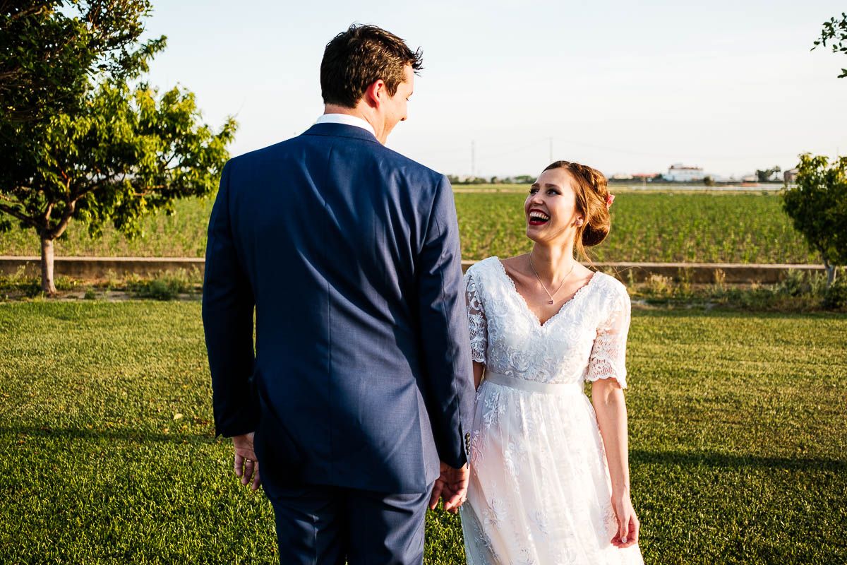 Fotografía documental de boda en Valencia. Reportaje fotográfico en LA MOZAIRA, ALBORAYA. Fotógrafo de boda Valencia