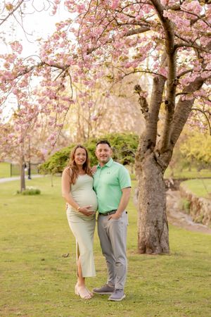 North Jersey Cherry Blossom Maternity Session
