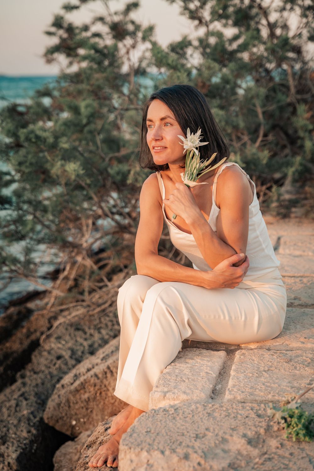 natural cosmetics branding portrait session sunset Mallorca.