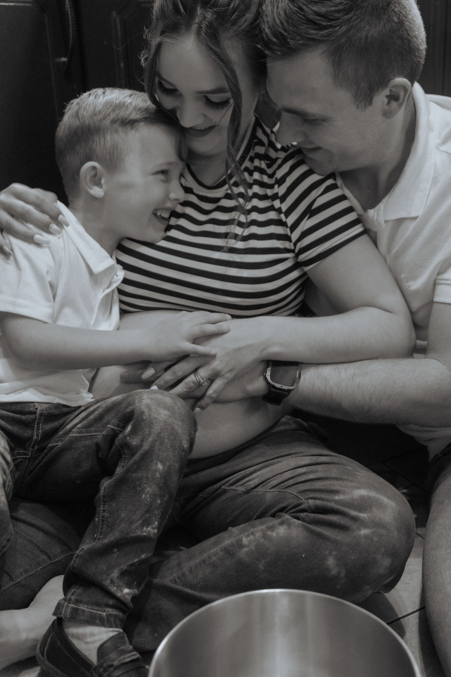 Johannesburg maternity photography in Fourways – intimate, professional portraits for expecting moms and families.