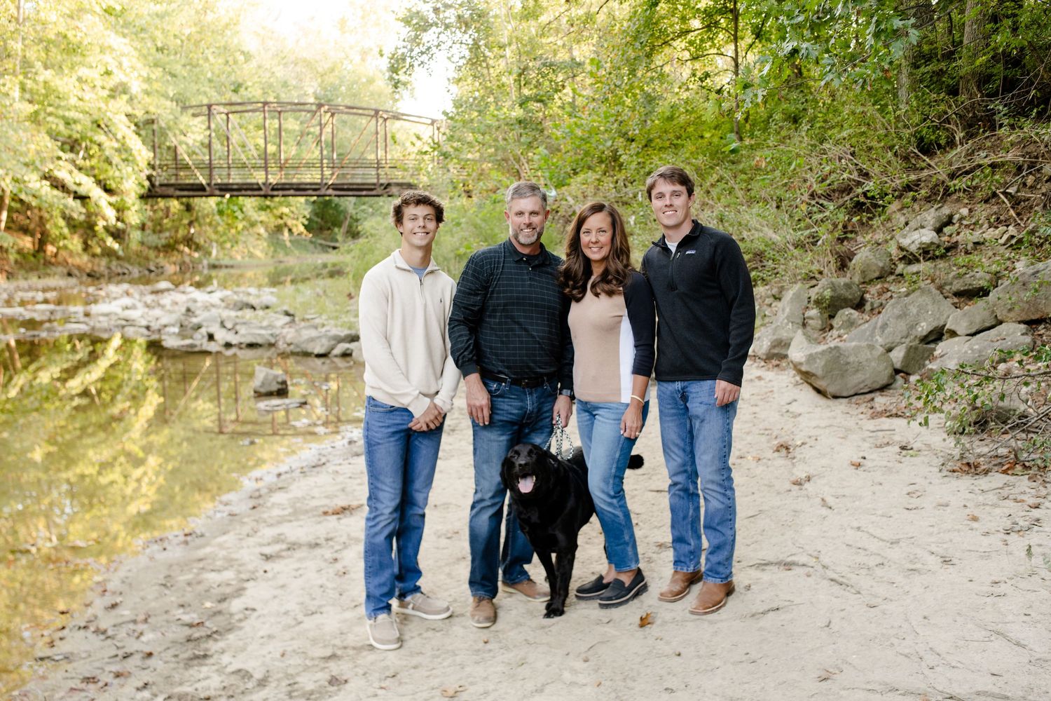 Extended family photo session, capturing the love and bond of multiple generations in a memorable and meaningful way.