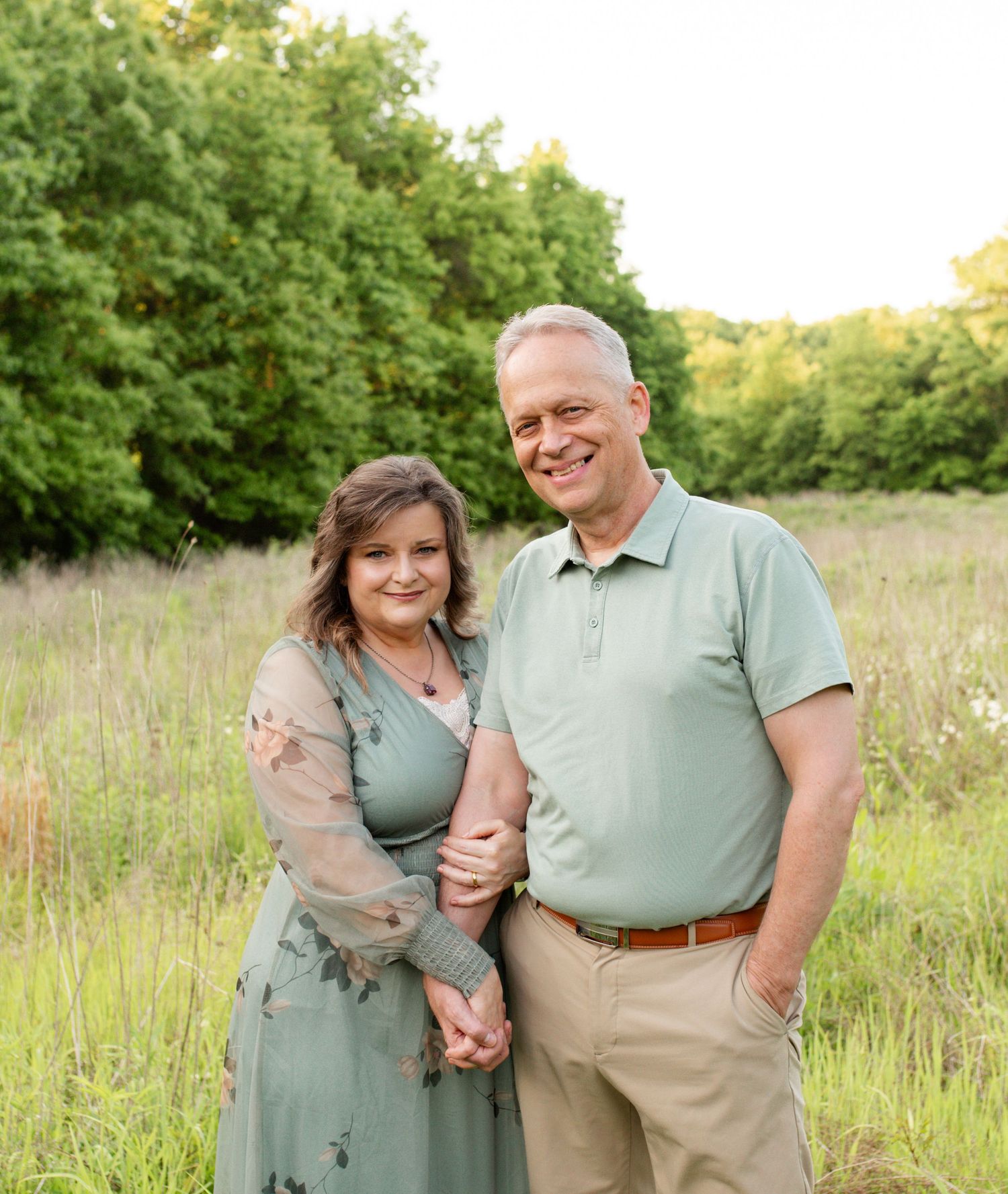 Family photos in O’Fallon MO during golden hour outdoor session