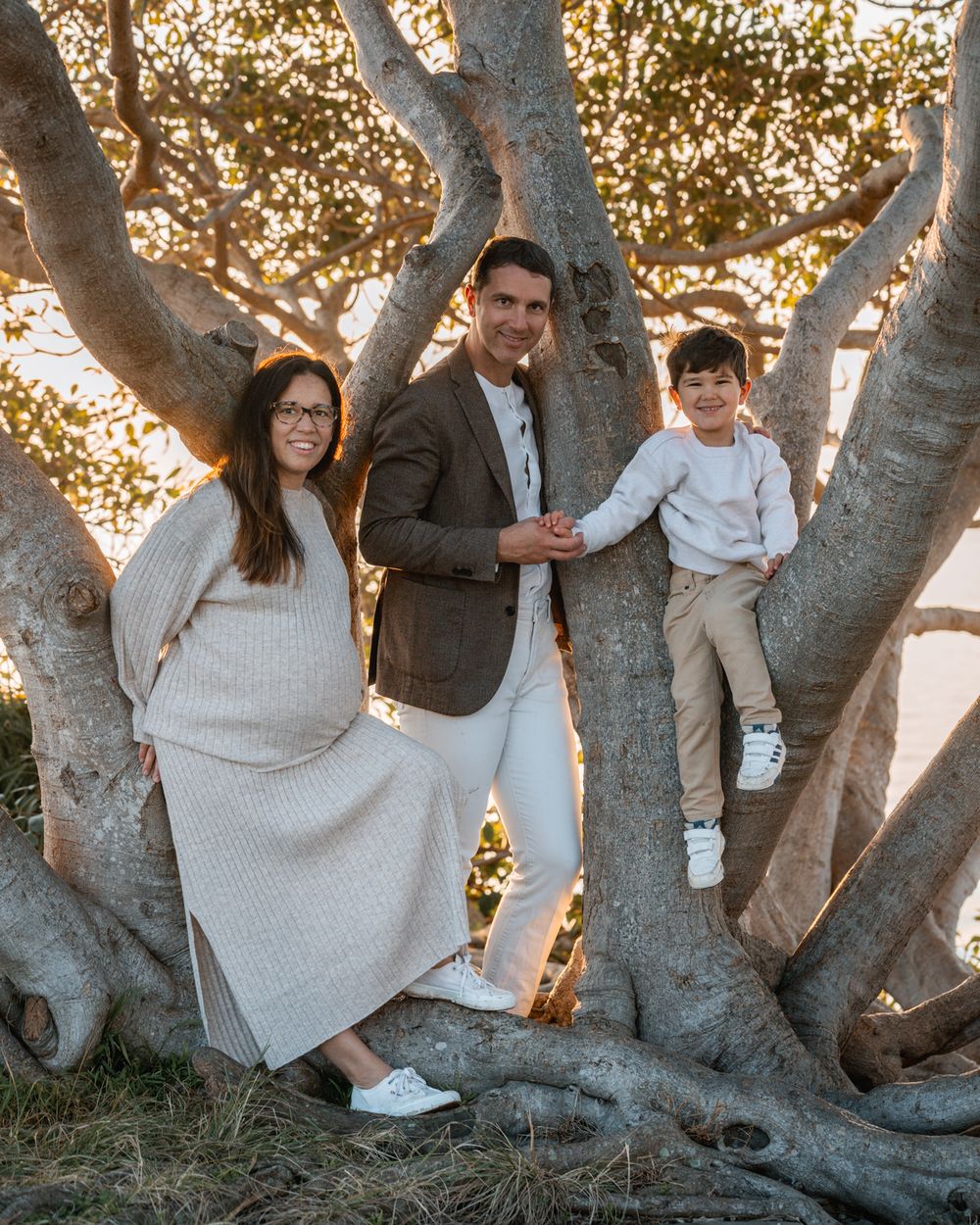 Family-pregnancy-photoshoot-balmoral-beach