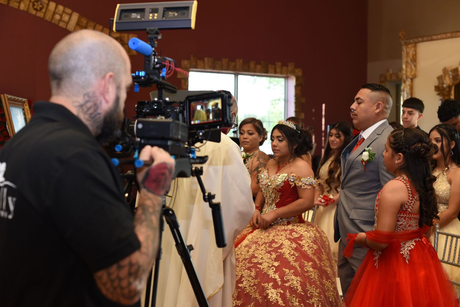spanish speaking quinceañera photographer dfw focused on smooth communication during church and reception