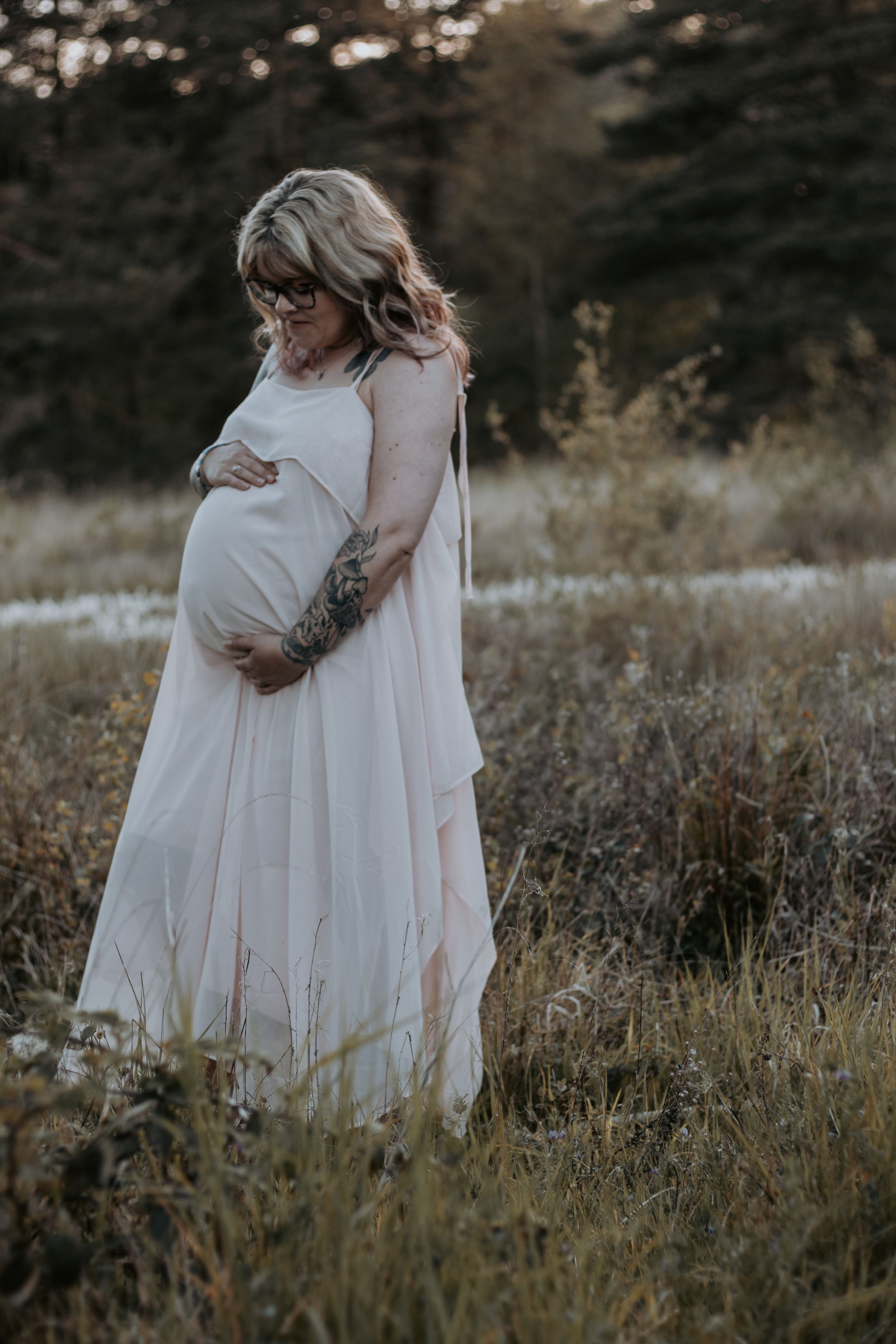 Outdoor Maternity photo session in Hampshire UK